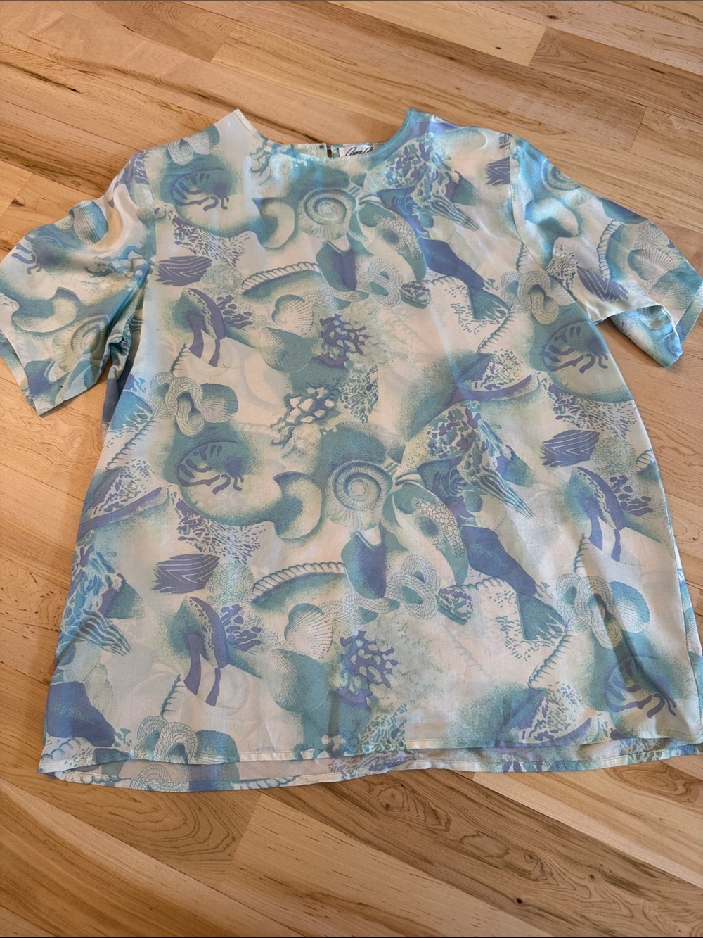 Vintage-80s 100% Silk Seashells Nautical Blouse Shirt Top- L-Read